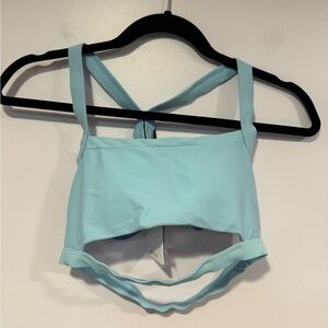 Blue strappy swimsuit top‎